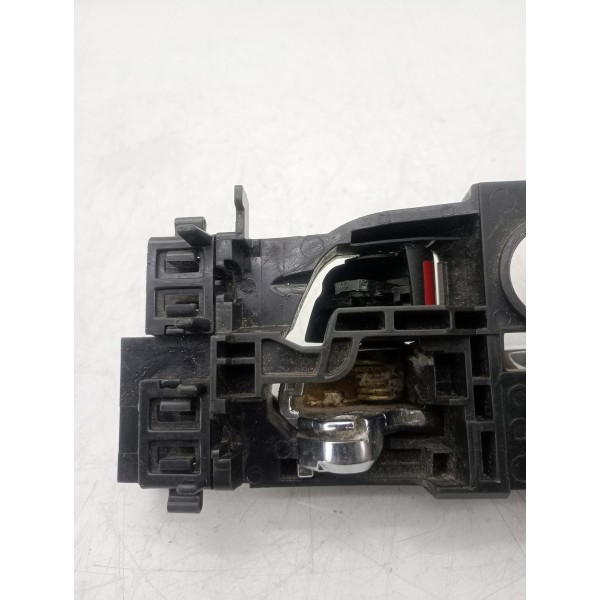 Maçaneta Interna Dianteira Direita Honda Hrv 2016 A 2021