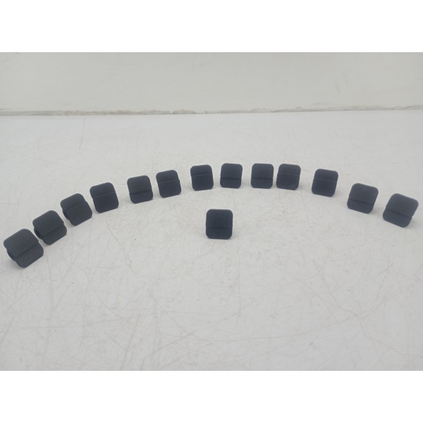 Kit Bucha Parafuso Forro Porta Jetta 14 Unidades Original