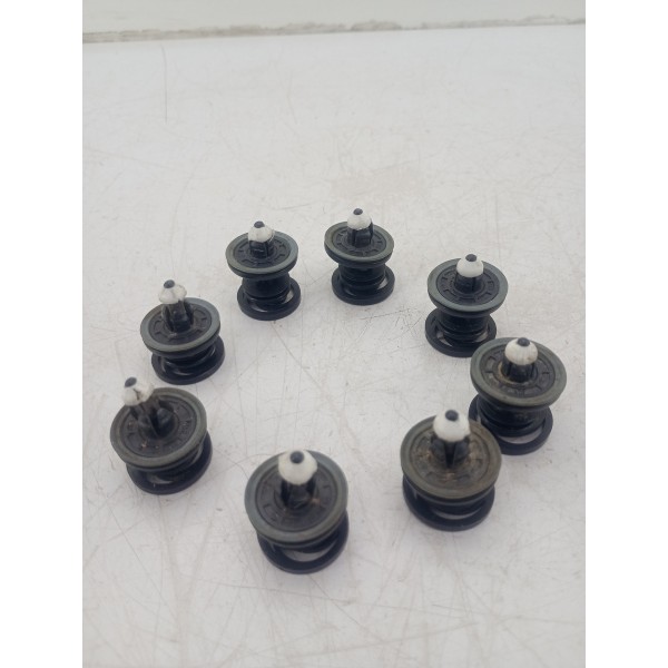 Kit Bucha Prisilha Parafuso Forro Porta Jetta Peça Original