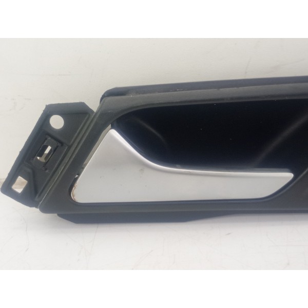 Maçaneta Interna Dianteira Esquerda Volkswagen Jetta 12/19