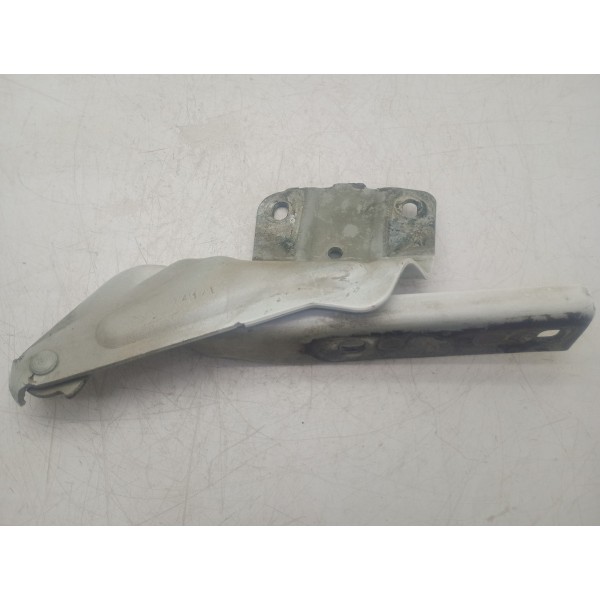 Dobradiça Braço Capo Esquerda Jetta 12/16  5c6823301