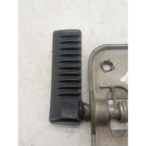 Trava Capô Jetta Tsi 15/17 1k8823186d