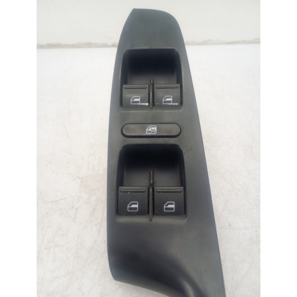 Comando Botão Vidro Elétrico Volkswagen Jetta 13/15