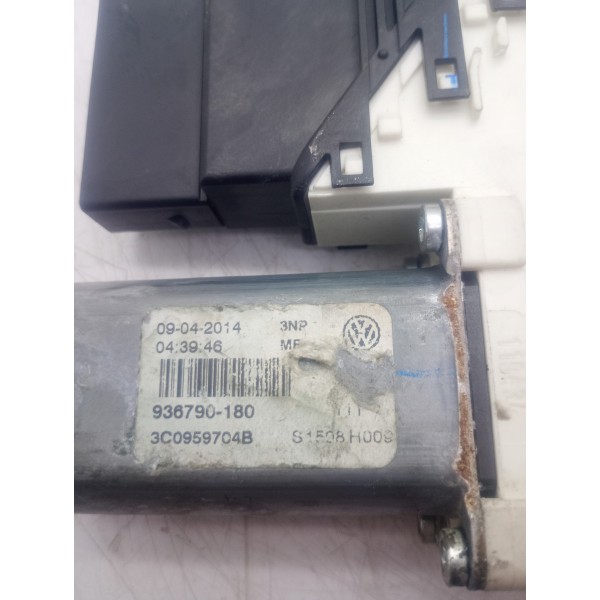 Motor Vidro Traseiro Direito Jetta 2013 3c0959704b
