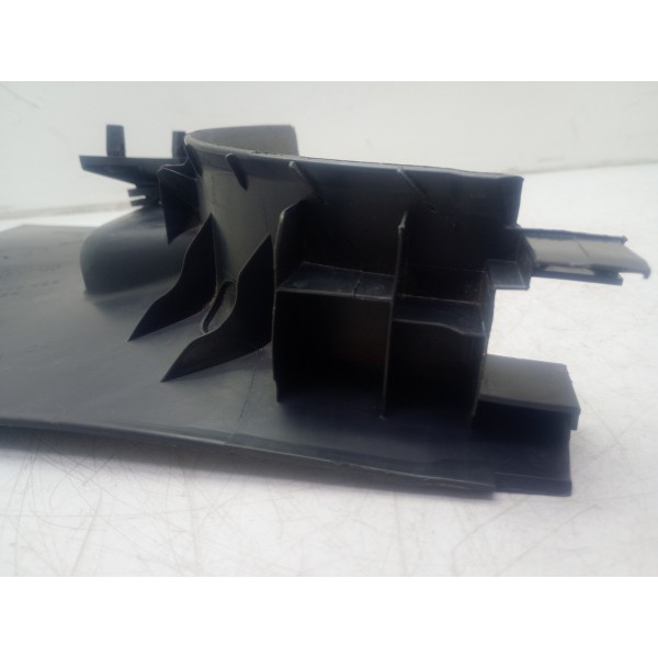 Acabamento Dianteira Esquerda Jetta Tsi 2011 2012 A 2018