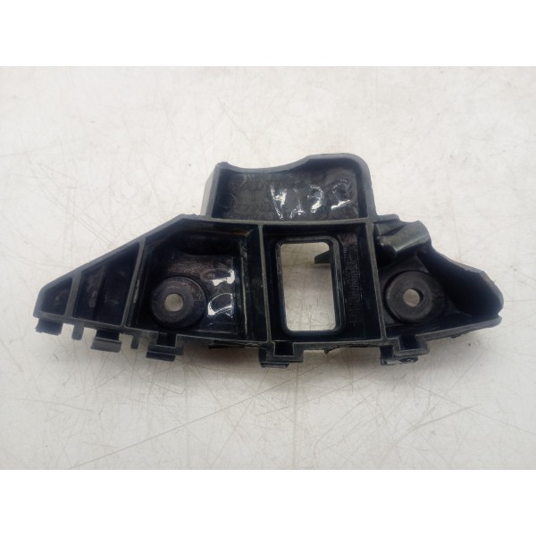 Guia Parachoque Dianteiro Direito Jetta 2011 2012 A 2014