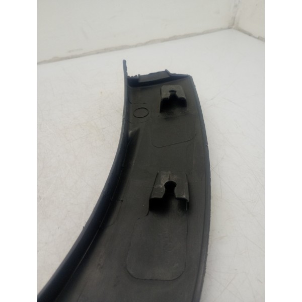 Moldura Para-lama Traseiro Direito Tracker 2019 2020 A 2022