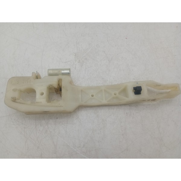 Suporte Externa Traseira Direita Hyundai I30 2.0 2012 Peça