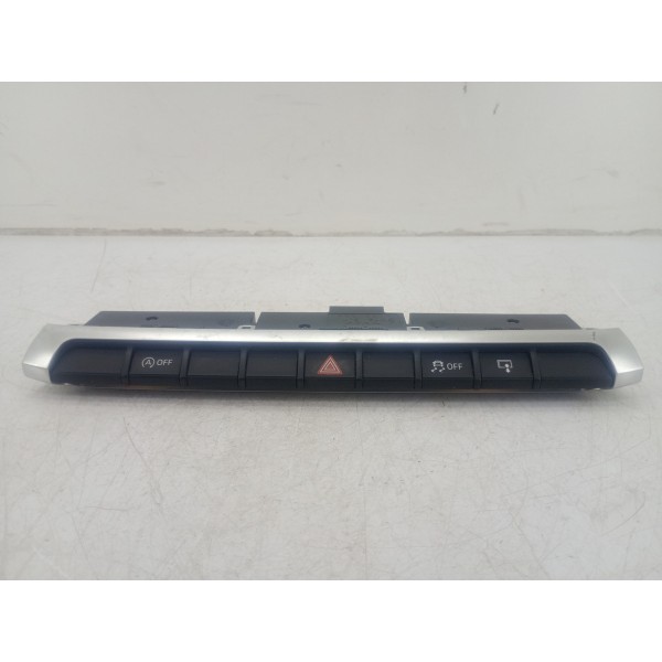 Painel Comando Central Pisca Alerta Tração Audi A3 2020 1.4