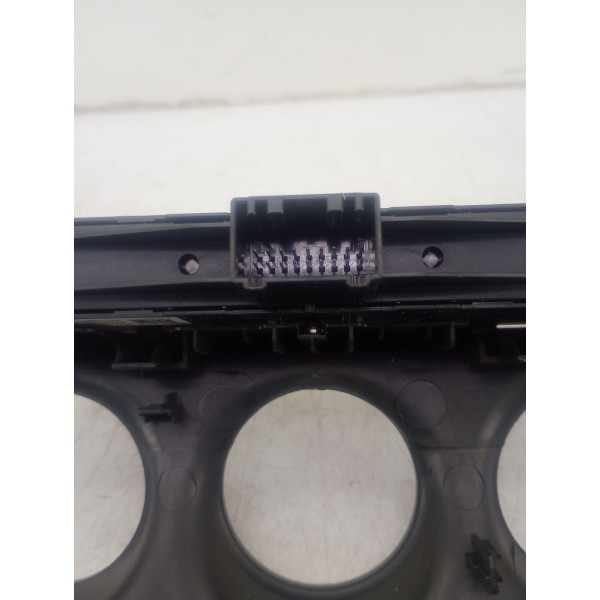 Botão Pisca Alerta Moldura Onix 2021 2022 2023 2024 A 2025