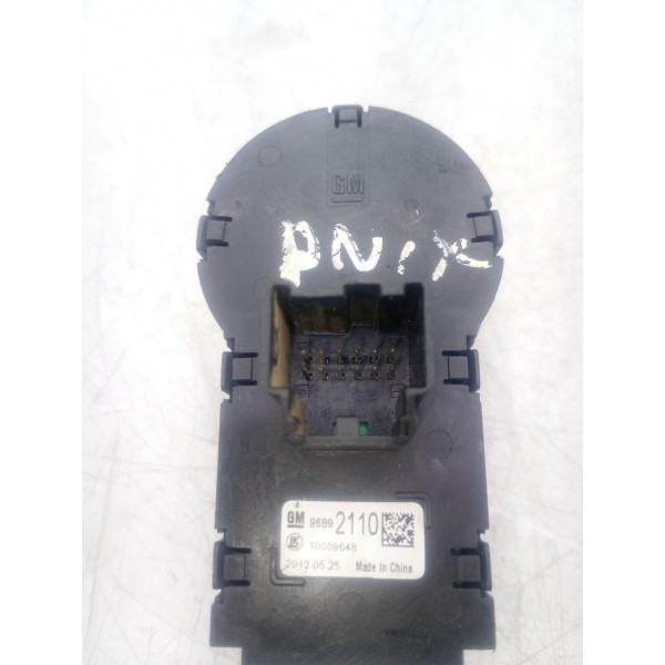 Botão Controle Farol Sem Farol Auxiliar Gm Sonic Spin 13/14