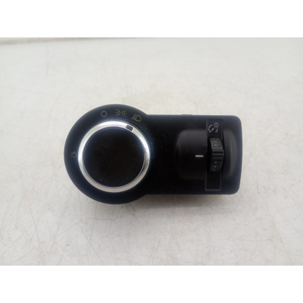 Botão Controle Farol Sem Farol Auxiliar Gm Sonic Spin 13/14