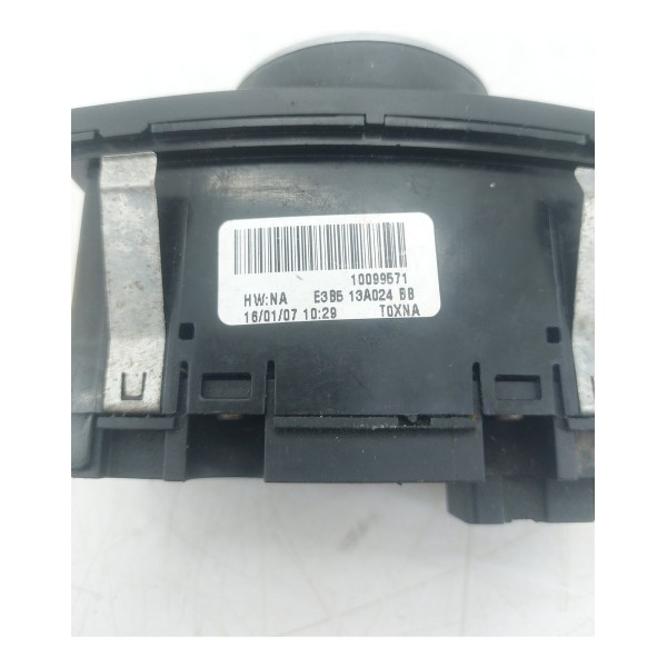 Botao Chave Luz Farol Porta Mala Ford Ka 2015