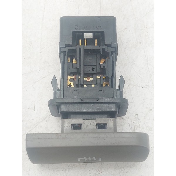 Botão Interruptor Desembaçador Toyota Etios 2014 2015 A 2020
