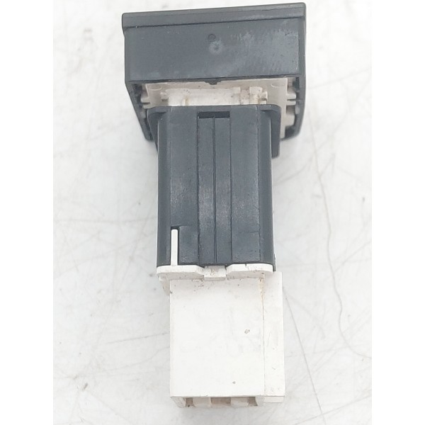 Botão Esp Off Passat Variant 2007 3c0927117b Peça Original