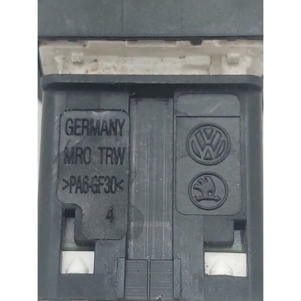 Botão Esp Off Passat Variant 2007 3c0927117b Peça Original