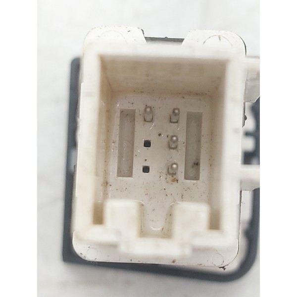 Botão Esp Off Passat Variant 2007 3c0927117b Peça Original