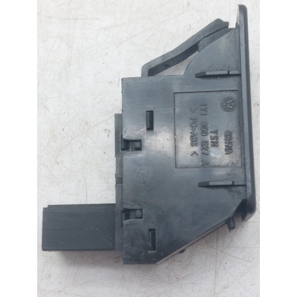 Botão Trava Porta Malas Volkswagen Jetta 5c6959551