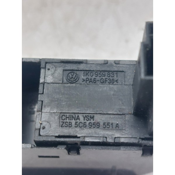 Botão Trava Porta Malas Volkswagen Jetta 5c6959551