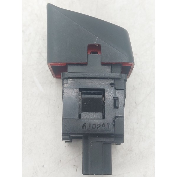 Botão Pisca Alerta Nissan Kicks 2017 2018 2019 2020 A 2022