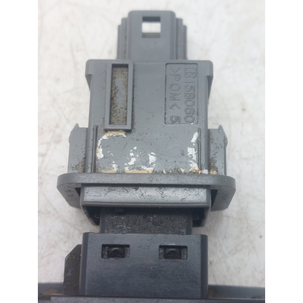 Botão Alerta Toyota Etios 13/14 15b060