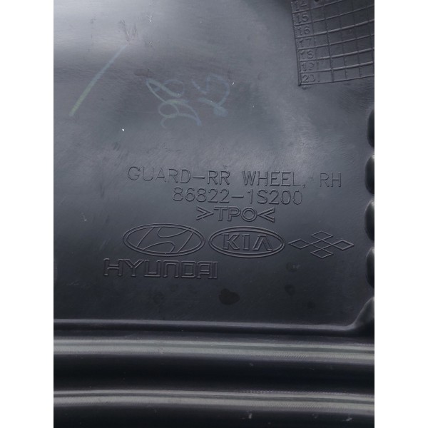 Parabarro Traseiro Direito Hb20 Sedan 13/18 868221s200