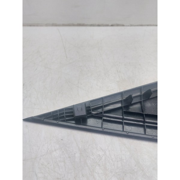 Moldura Retrovisor Esquerdo Hyundai Hb20 2013 2014 A 2018