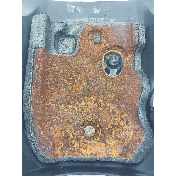 Moldura Superior Coluna Direção Hb20s 2017 848561s000