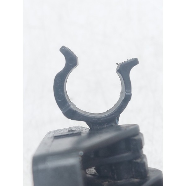 Carcaça Válvula Termostática Nissan Versa 1.0 2015 A 2020