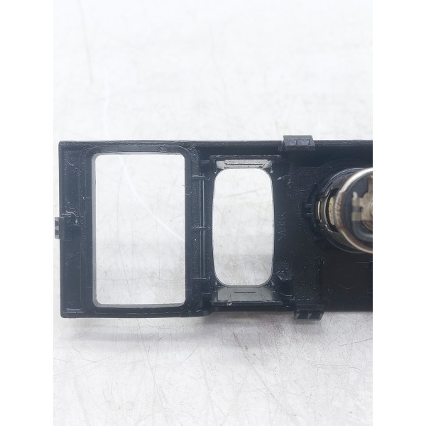 Moldura Botão Ar Traseiro Usb Acendedor Triton Pajero Peça