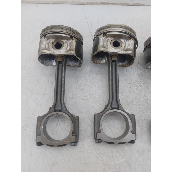 Jogo Pistão Com Biela Nissan Versa 1.6 2014 Peça Original