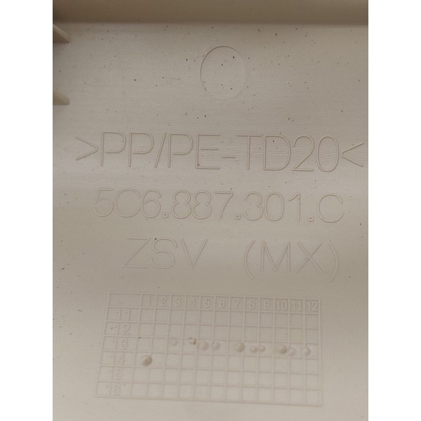 Tampa Isofix Superior Completo Vw Jetta 2016 5c6887301 Peça