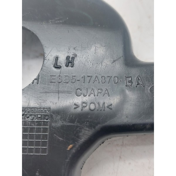 Suporte Guia Para-choque Dian\esq Ford New Ka 2015