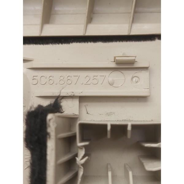 Painel Acabamento Coluna Cinto Direito Jetta Tsi 2014 2.0