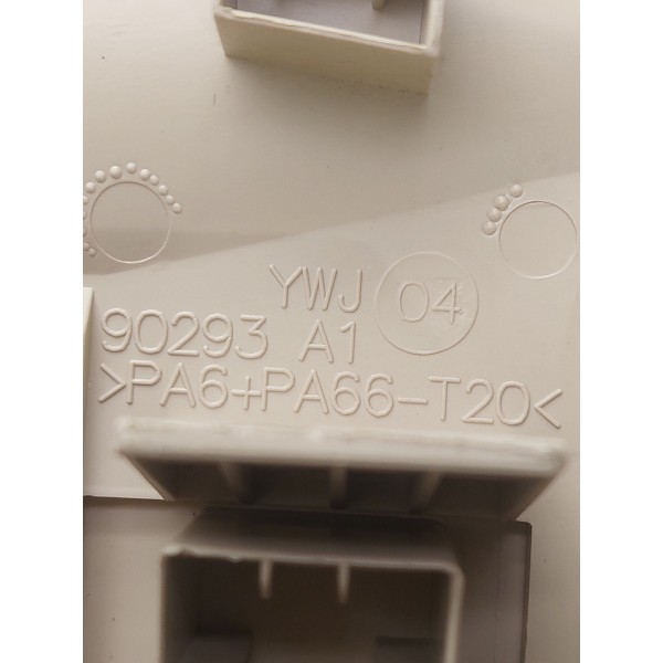 Painel Acabamento Coluna Cinto Esquerdo Jetta Tsi 2014 2.0