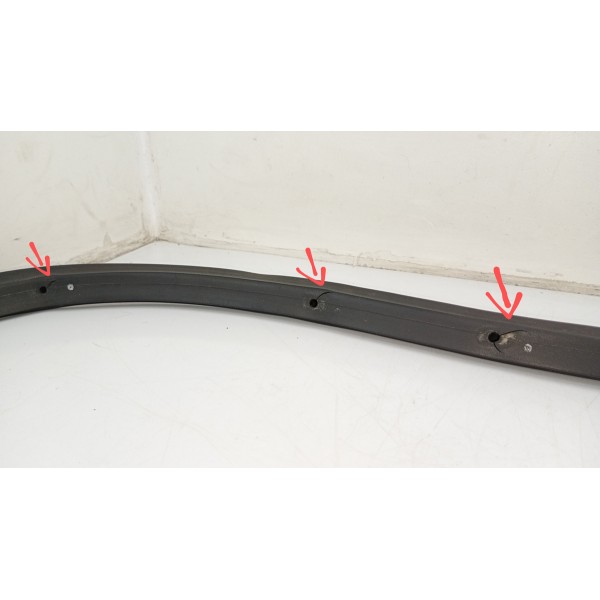 Borracha Com Pinos P/capô Mitsubishi Pajero Full