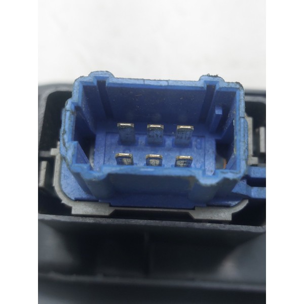 Botão Comando Vidro Elétrico Renault Duster 12/13 809608021r