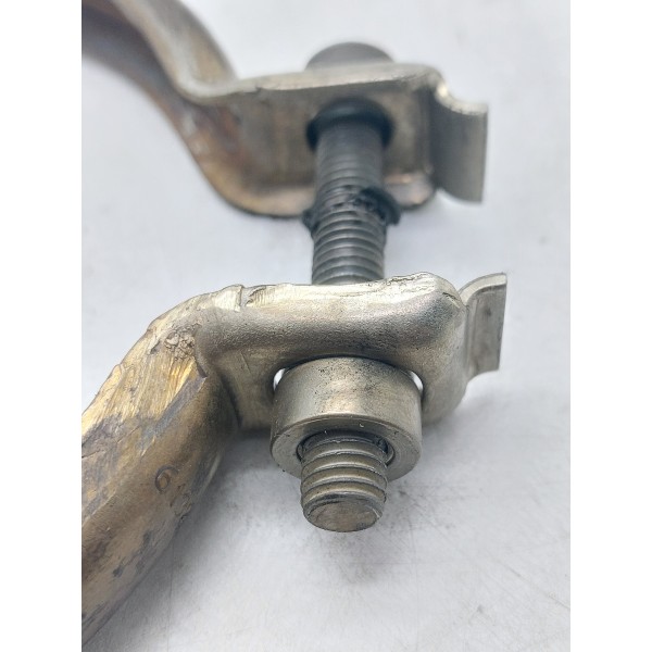 Abraçadeira Escape Vw Amarok V6 2018 A 2019