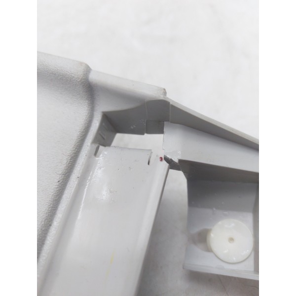 Acabamento Coluna Cinto Direita Vw Amarok V6 2018 A 2023