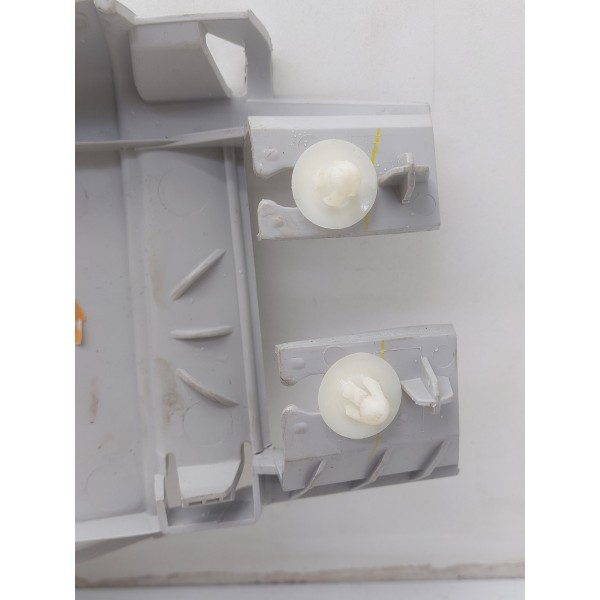 Acabamento Coluna Cinto Direita Vw Amarok V6 2018 A 2023