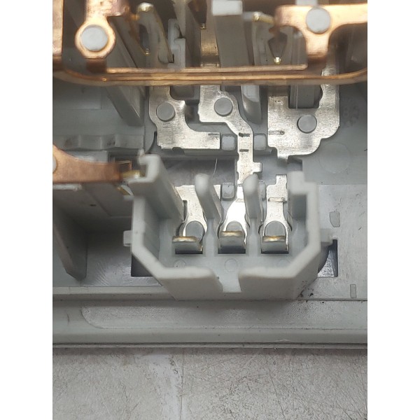 Luz Interna Teto Volkswagen Golf 99/06 3b0947105