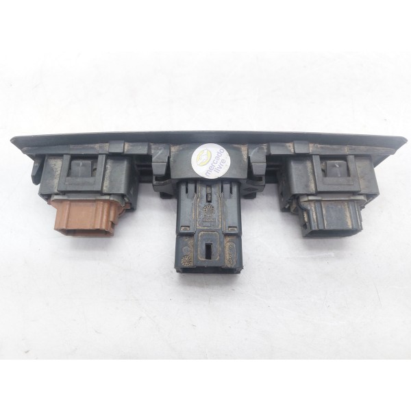 Moldura C/botão Pisca Renault Symbol 2012 8200700734