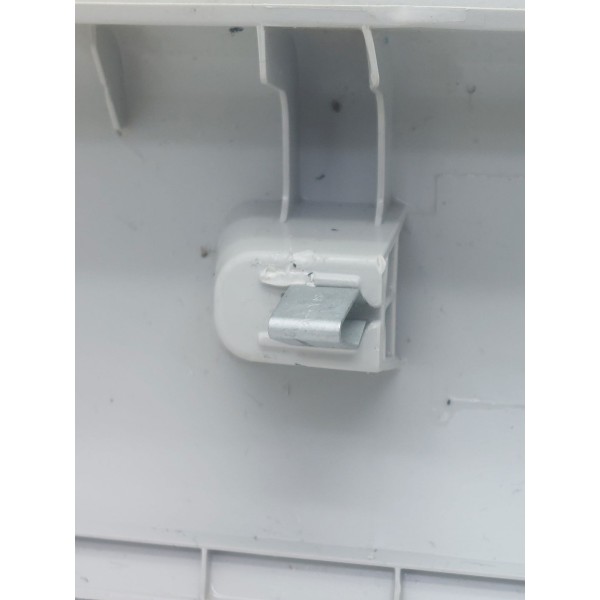 Moldura Coluna Esquerda Parabrisa Amarok V6 2010 A 2023