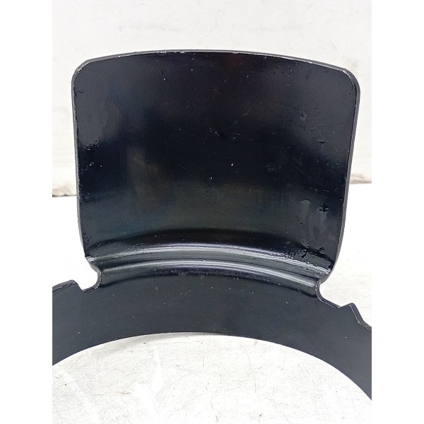 Suporte Reservatório Óleo Hidráulico Amarok V6 2012 A 2022