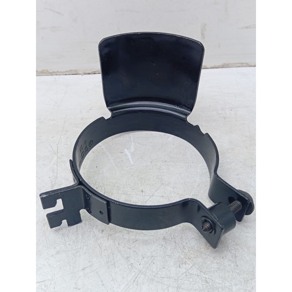 Suporte Reservatório Óleo Hidráulico Amarok V6 2012 A 2022