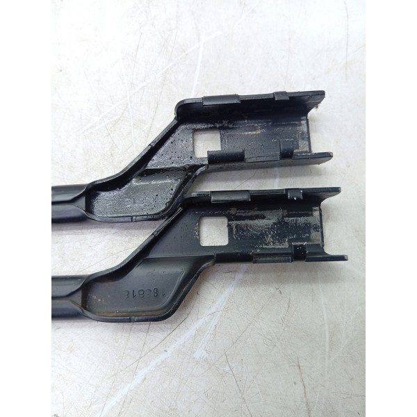 Par De Braço Limpador Parabrisa Amarok V6 2019 A 2021