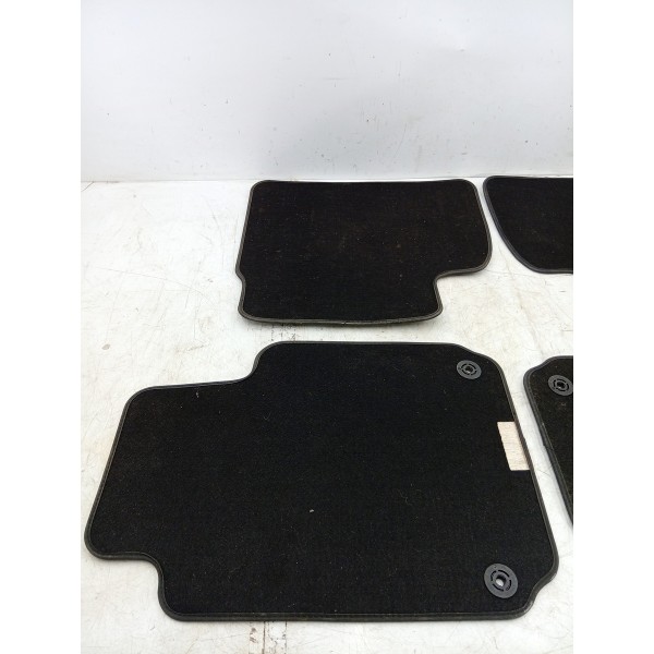 Kit Tapete/carpete Borracha Preto Amarok V6 13/23