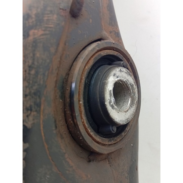 Bandeja Inferior Dir\esq Amarok V6 2011 A 2015