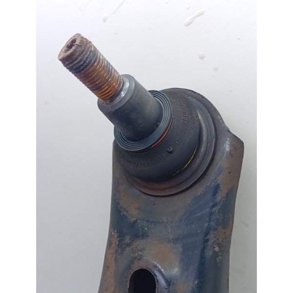 Bandeja Inferior Dir\esq Amarok V6 2011 A 2015