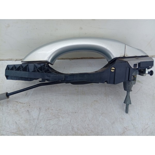 Maçaneta Exter Dianteira Esquerda Amarok V6 2017 A 2021 Original